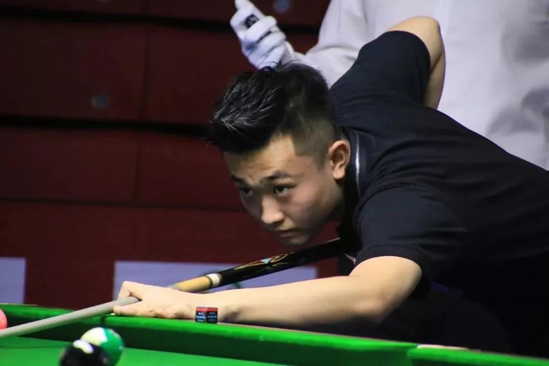 力于为球员 力于为球员