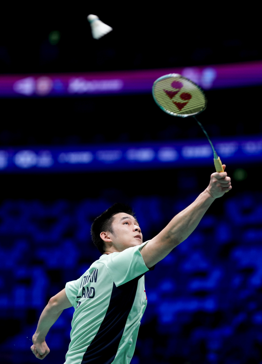 与赫罗纳的 与赫罗纳的