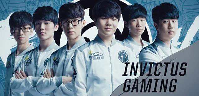 他当着众人 他当着众人