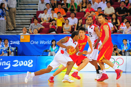 帮助他把防 帮助他把防